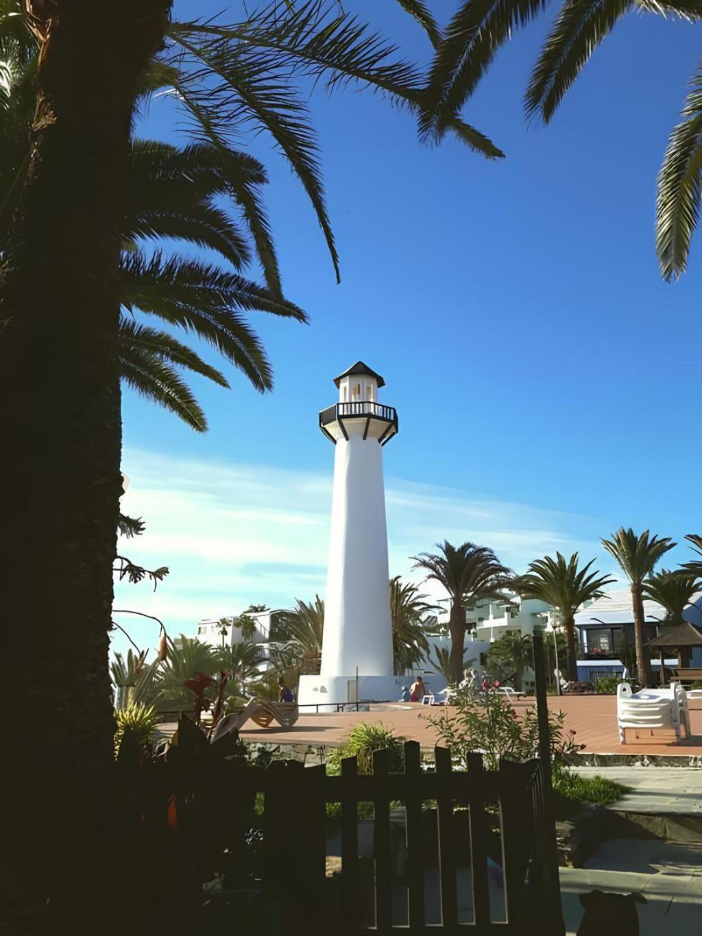 Vistas De Ensueno Al Mar En Playa Del Aguila Villa Exteriör bild