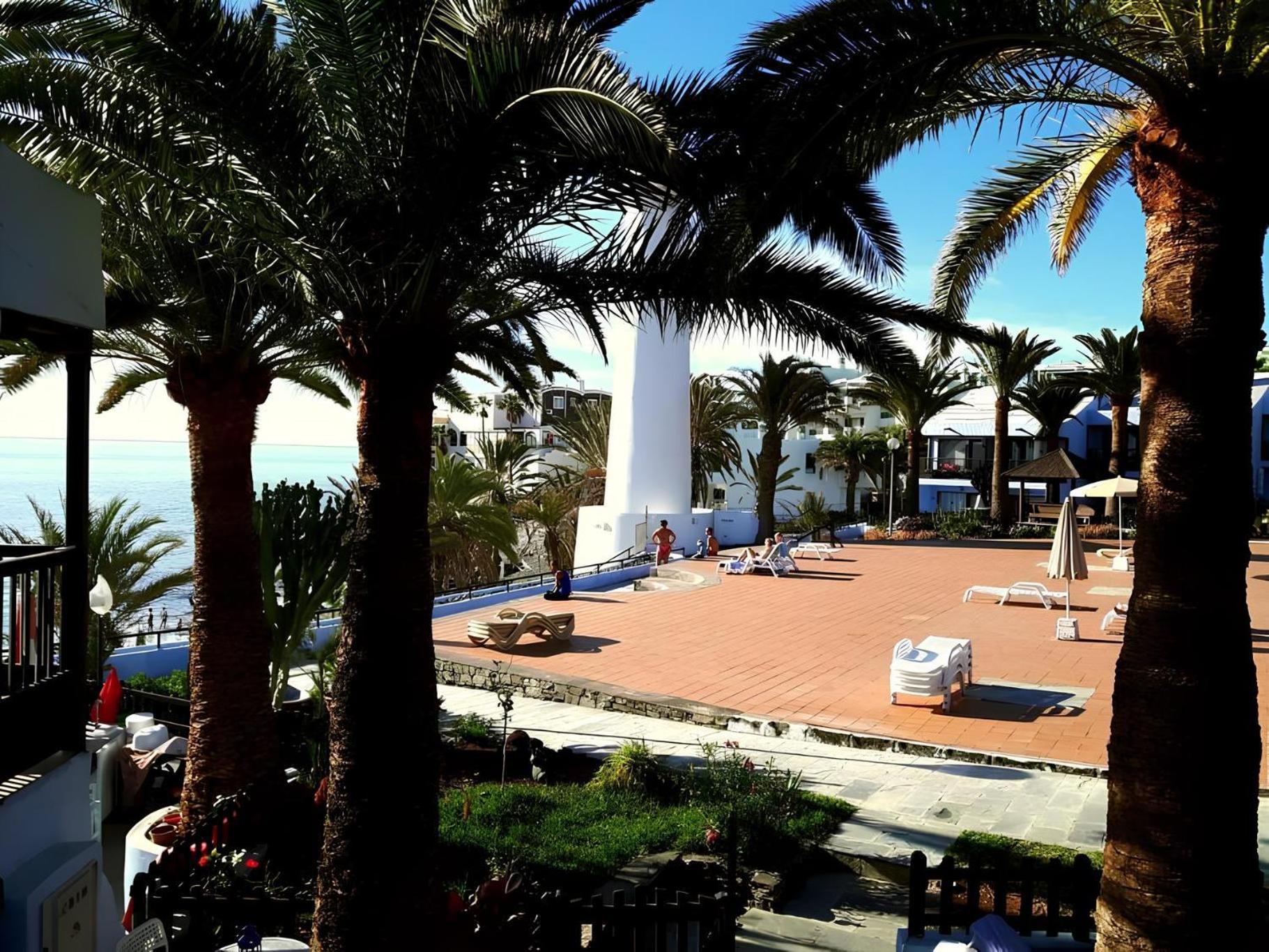 Vistas De Ensueno Al Mar En Playa Del Aguila Villa Exteriör bild